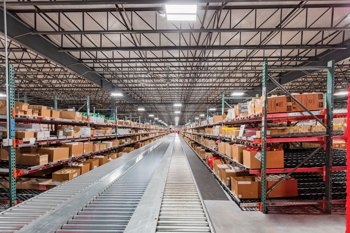 Casey's Distribution Center — Warehouse